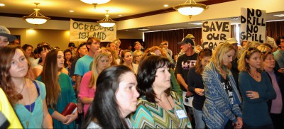 Folks to attended Mondays public meeting crowd in a press conference room. About 670 people signed-in to the meeting total, more than earlier sessions in Norfolk, 150 people, or in Washington D.C., 70 people. Wilmington had the second highest attendance with 400. Photo: Catherine Kozak