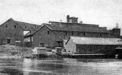 The Navassa Guano Fertilizer Co., shown here, operated on the Cape Fear riverfront. Photo: New Hanover County Public Library, Dr. Robert M. Fales Collection