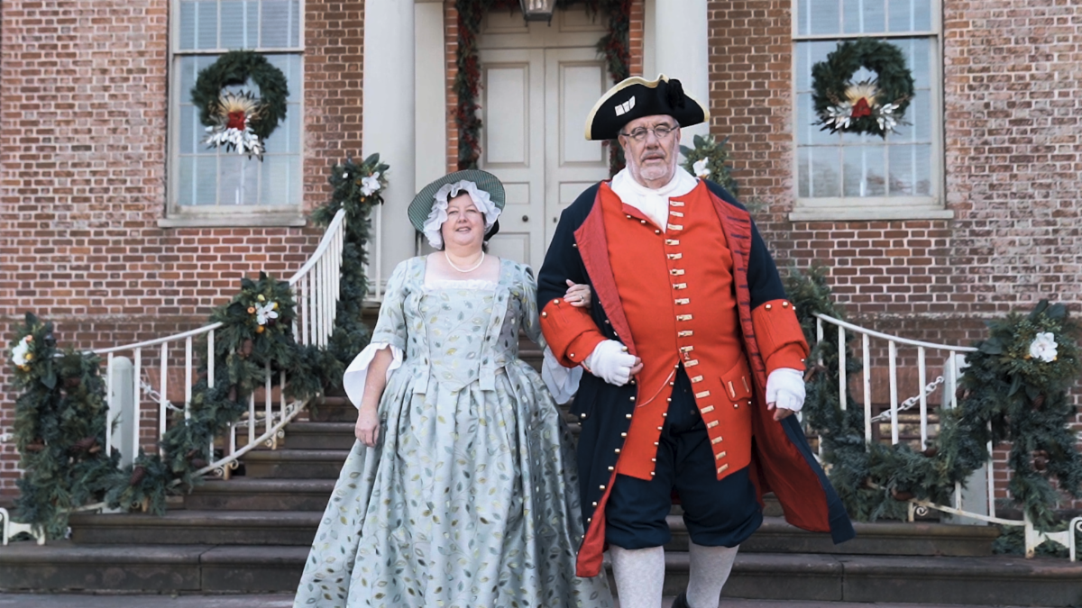 tryon palace christmas candlelight tour