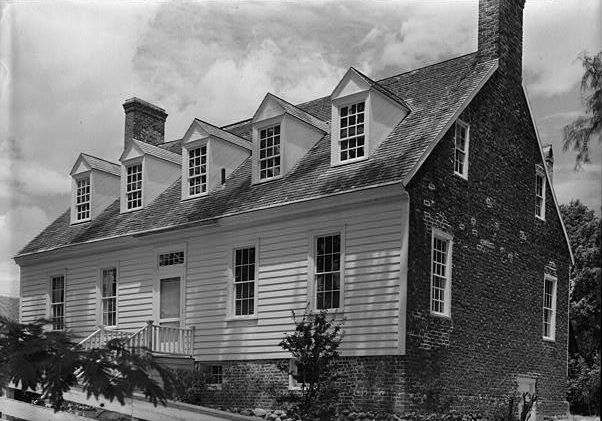 The Old Brick House in Elizabeth City. Photo: Library of Congress