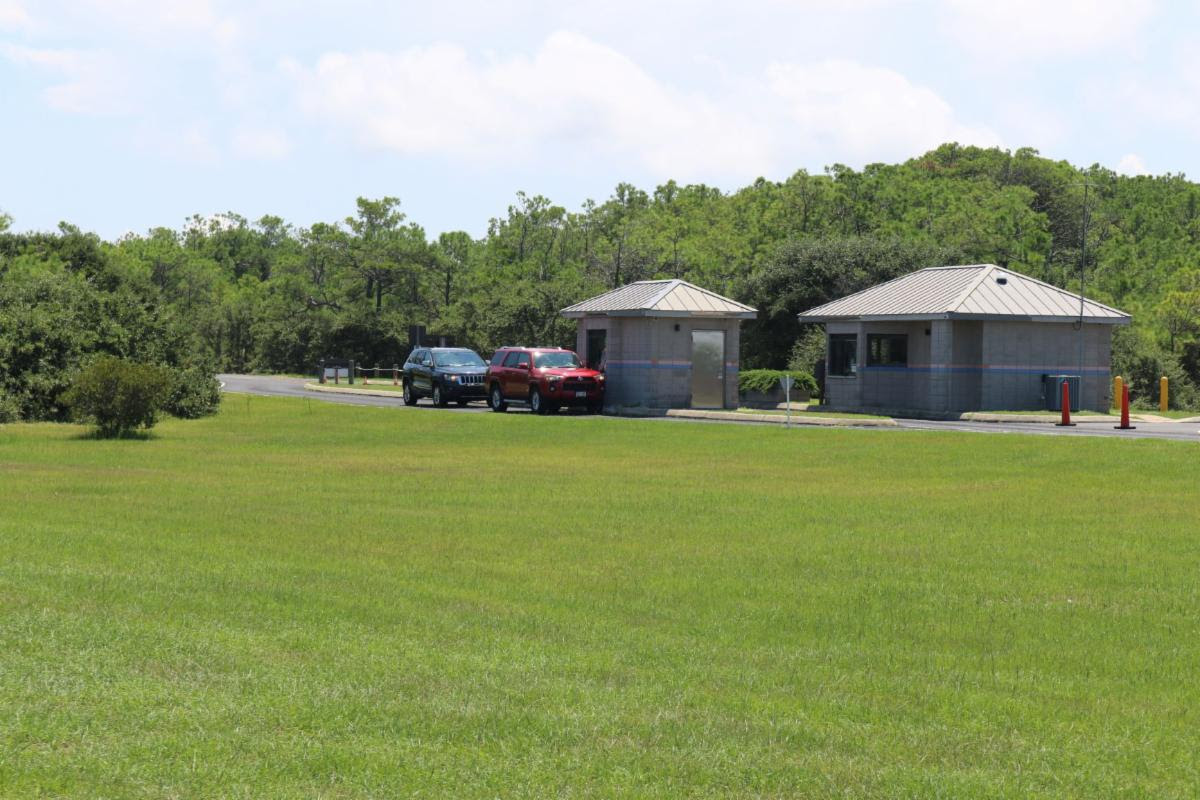 Entrance stations at Wright Brothers National Memorial. Photo: National Park Service  