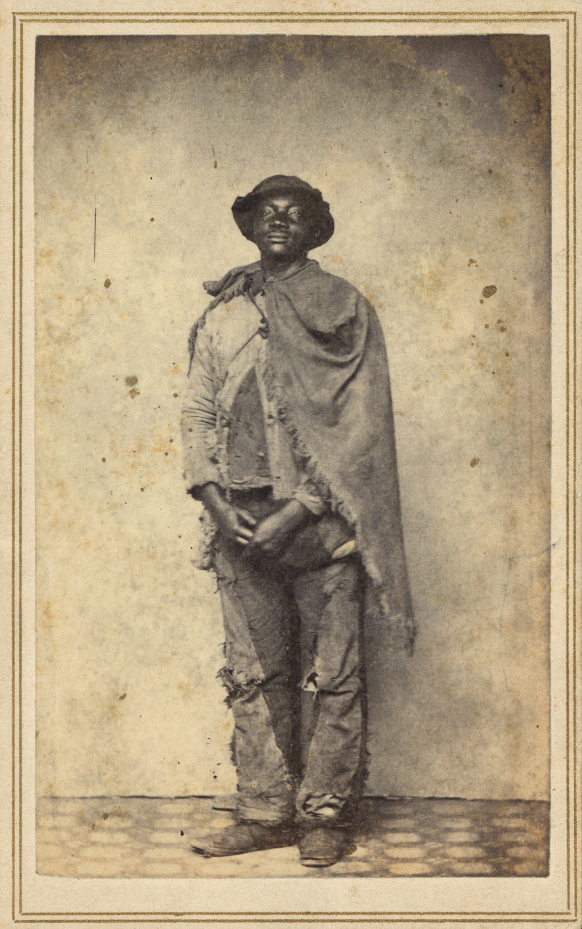 William Heady, New Bern, June 1864. According to an inscription on the back of this photograph, Heady escaped from a plantation near Raleigh and “arrived at Newberne (sic) N.C. on the 20th May 1864 having been six weeks on the road, neither sleeping or eating in a house during the time.” He was one of thousands of escaped slaves that made their way to New Bern and Beaufort during the Civil War. Courtesy, Library of Congress 