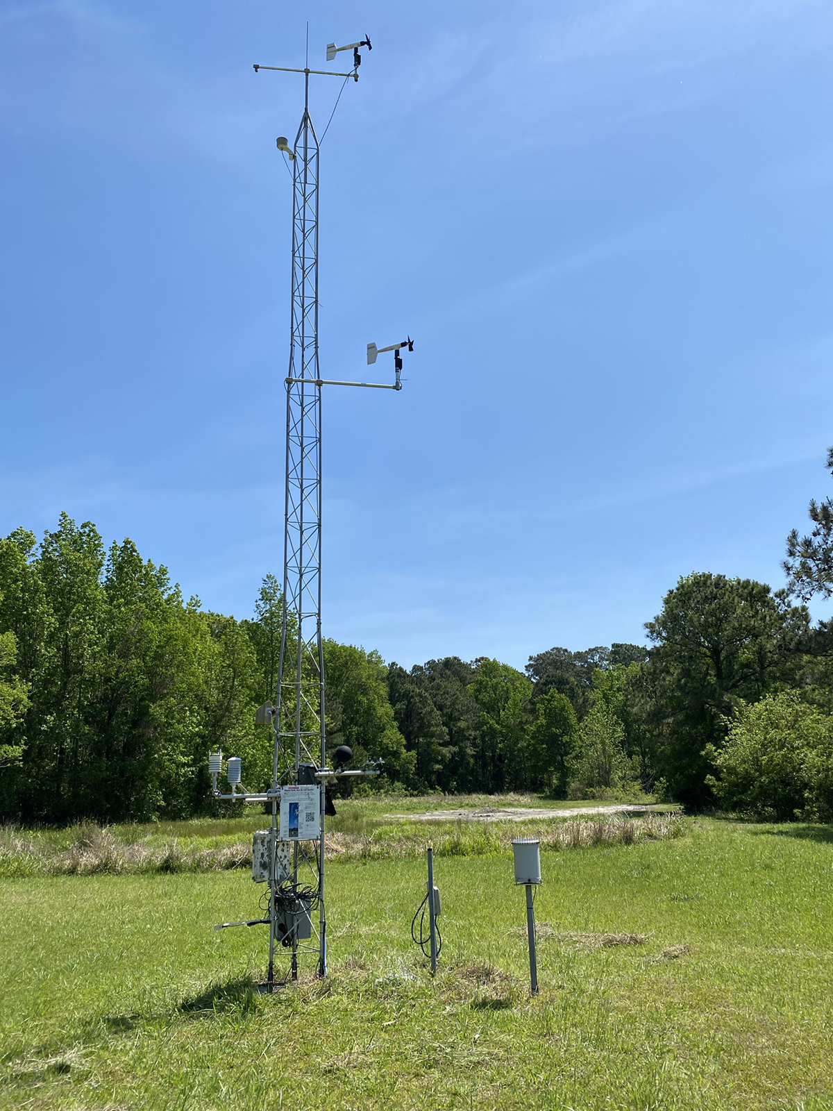 ECOnet station at Pamlico Aquaculture Field Laboratory in Aurora. Photo: State Climate Office of North Carolina