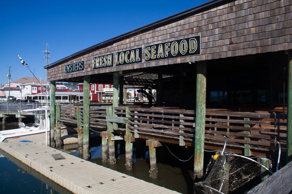 A seafood restaurant on the Morehead City waterfront. Photo: Lena Beck