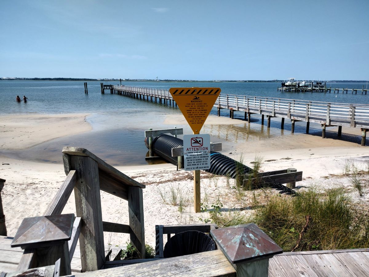 Recreational water quality officials found bacteria levels in the water at the Sunset Drive public access in Morehead City, shown here, that exceed state and federal recreational water quality standards. Photo: Jennifer Allen