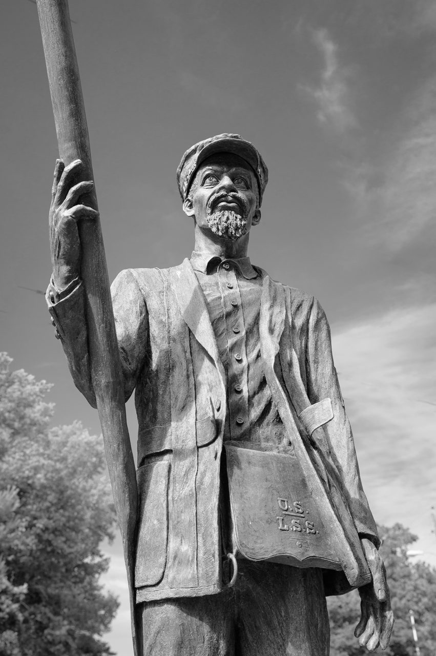 Statue of Keeper Richard Etheridge. Photo: Biff Jennings