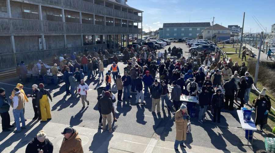 A crowd is gathered at a past Hatteras Island Oyster Roast. Photo: NC Coastal Federation