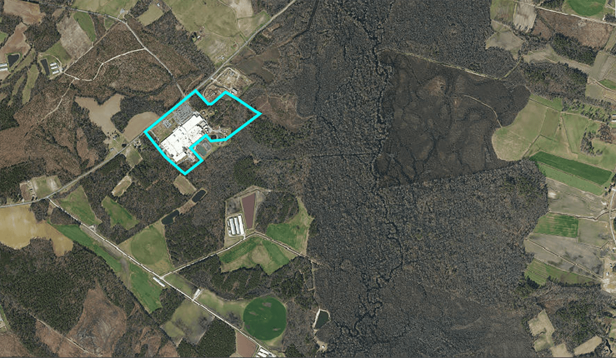 Lear Corp.'s plant at 1754 NC Highway 903/11 in the Guilford Performance Textiles campus identified in the boundary above, near Kenansville, backs up to the narrows of the Northeast Cape Fear River. Image: Duplin County GIS