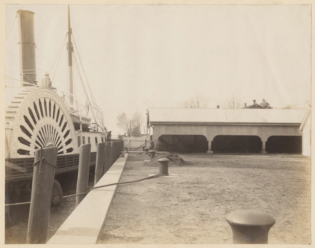 Another view of what I believe is the USLS paddlewheel tender Jessamine tied up at the buoy depot in Washington, N.C., March 1914. Source: Records of the U.S. Coast Guard (RG 26), National Archives- College Park (#45694879)