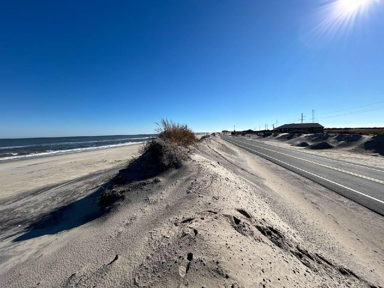 Northern end looking south of the project to repair the dunes along N.C. 12 in Rodanthe by the Pea Island National Wildlife Refuge visitor center. Photo: Lee Cannady, NCDEQ