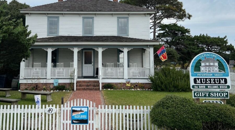 The Ocracoke Preservation Society was founded in 1983 and has maintained since 1992 a museum in the David Williams House built around 1900. Photo: the society's social media