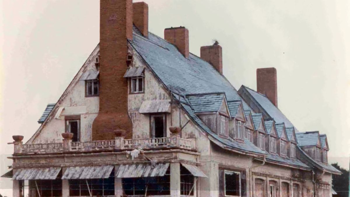 The Whalehead Club in Corolla as it looked when Currituck County purchased it in 1992. Photo courtesy Currituck County Department of Travel and Tourism
