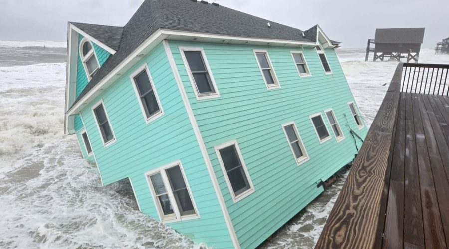 Third home collapse on Tuesday. Photo: Don Bowers/Island Free Press