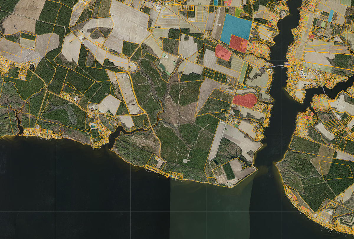 Historic Bath Foundation believes the 1,768-acre tract at the center of this image and known as Archbell Point near Bath contains remnants of Native American and early colonial inhabitants. Photo: Beaufort County GIS