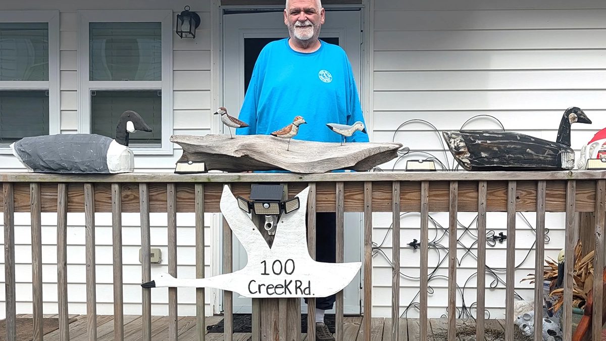Ocracoke Islander Eddie O’Neal will be the featured carver at the Ocracoke Waterfowl Festival April 17 and 18 in the Ocracoke School Commons. Photo: Peter Vankevich