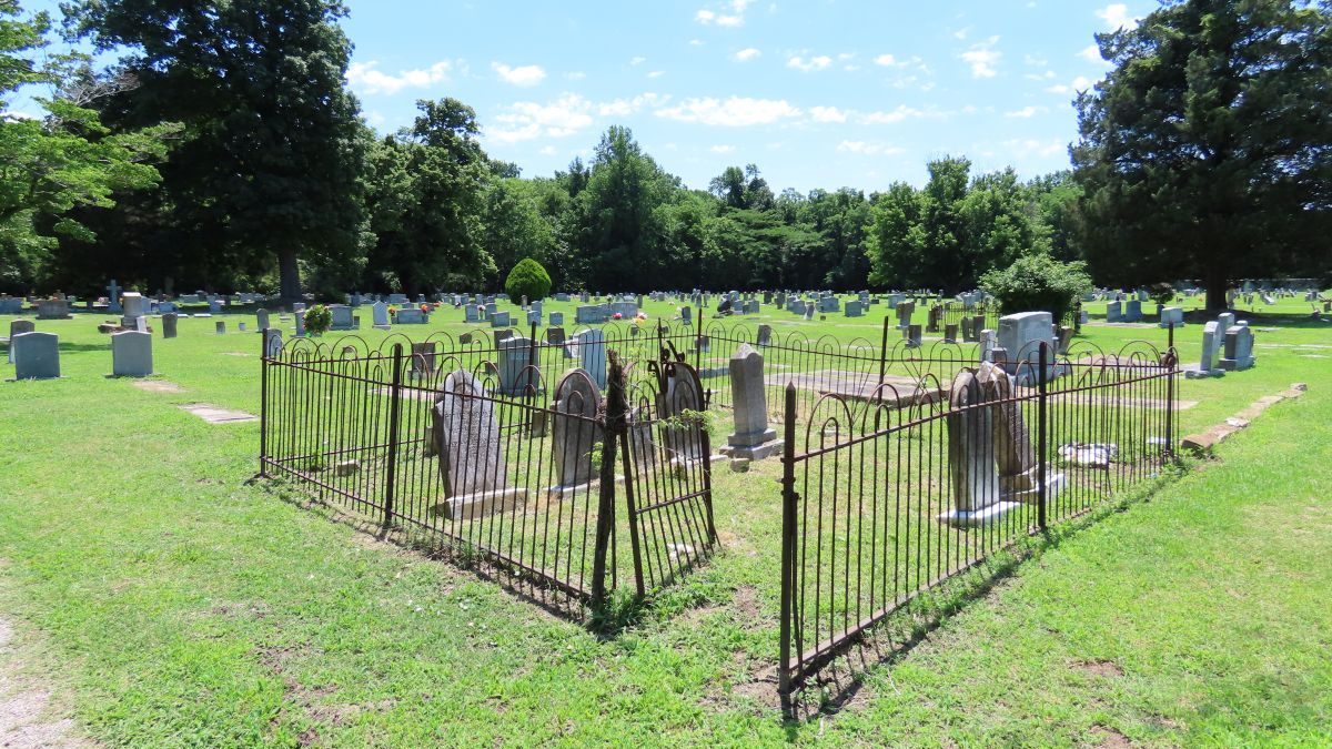 Oak Grove Cemetery in Elizabeth City was listed Aug. 11, 2025. Photo: N.C. Department of Natural and Cultural Resources