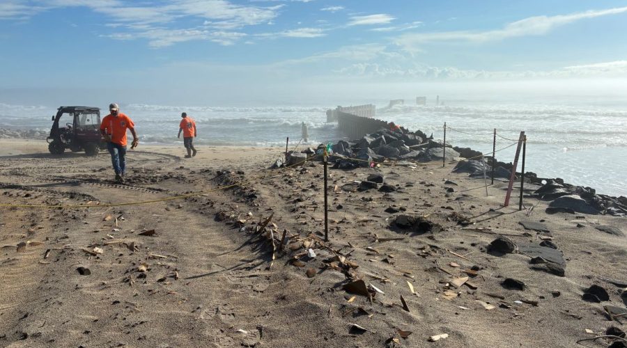 Volunteers from Coastal Virginia Recovery collect in March debris from the beaches around the southernmost groin in Buxton. Photo: Cape Hatteras National Seashore