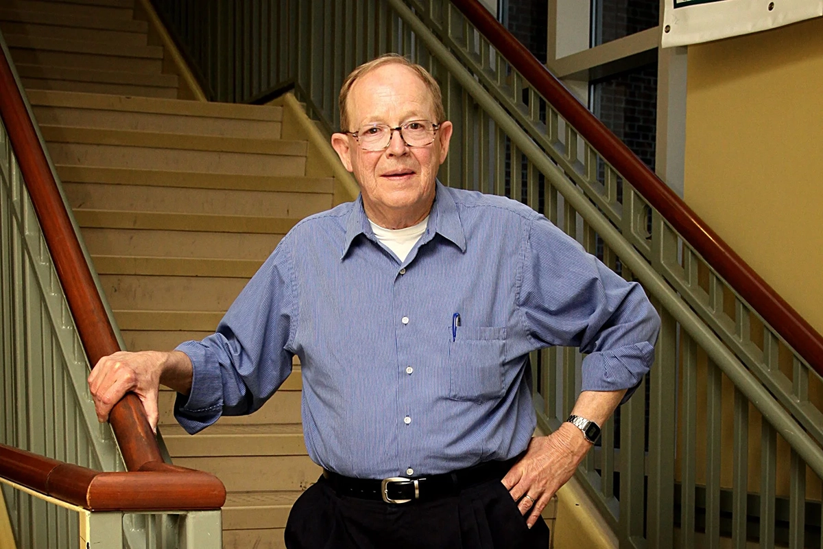 Glenn Blackburn is the author of "Saving Great Places" and "A Spectacular Coast and Its Guardians." 