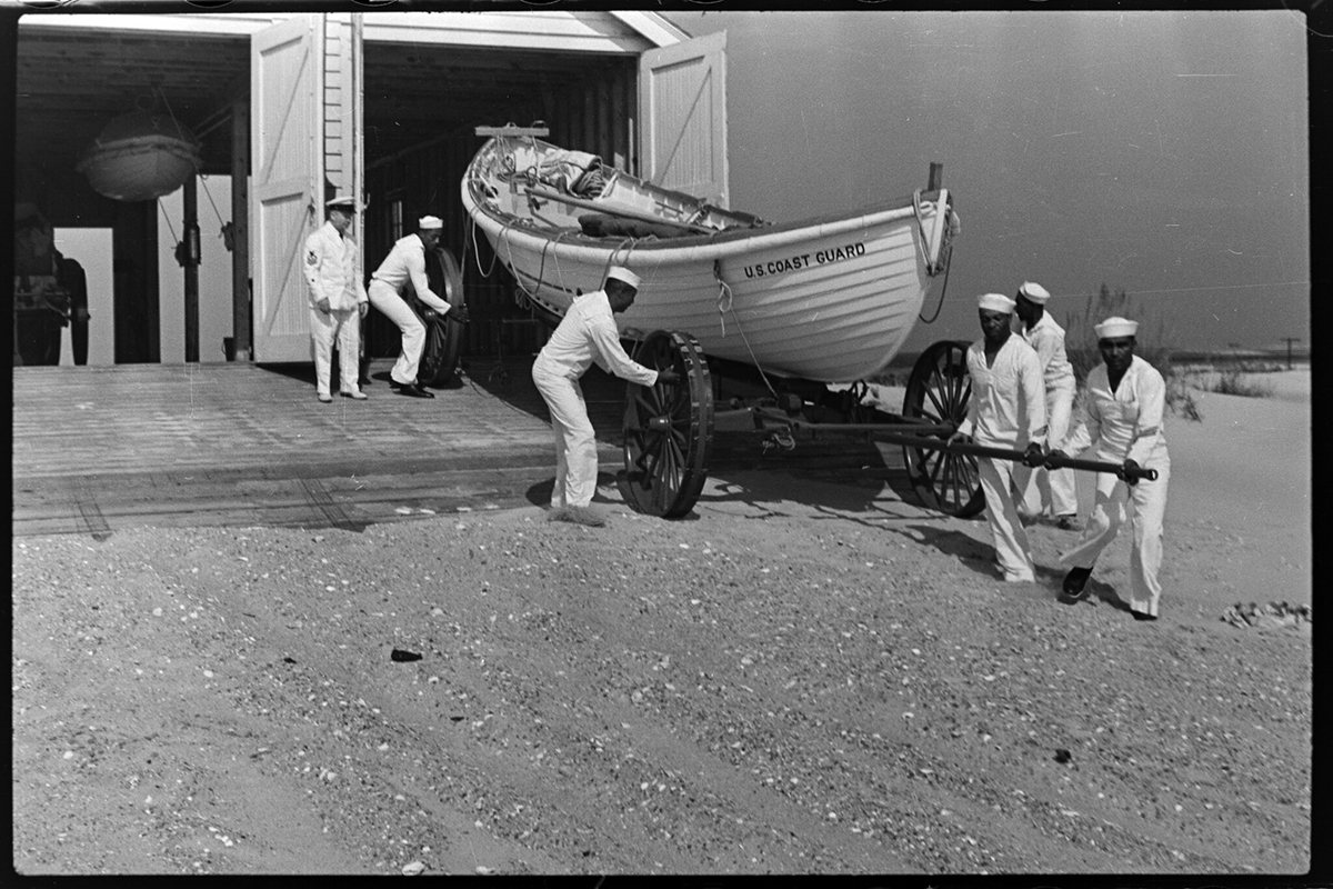 Found archival photos add new wrinkles to Pea Island story